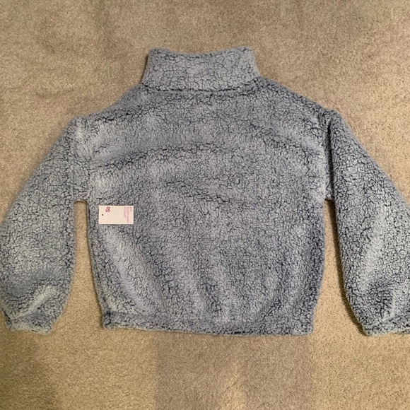Women’s Sherpa Fleece - Picture 7 of 7